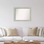 Espejo de pared Flair Silver Patina de 32" x 26": Rectangular moderno, incluye accesorios de montaje - Amanti Art