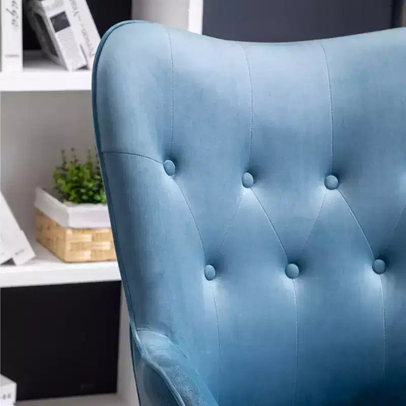 Sillón decorativo Doarnin de terciopelo sedoso contemporáneo con respaldo de botones de Roundhill Furniture, azul