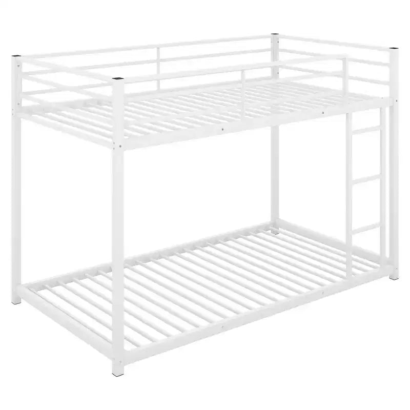 Litera baja doble sobre doble de metal Whisen con escalera y barandilla