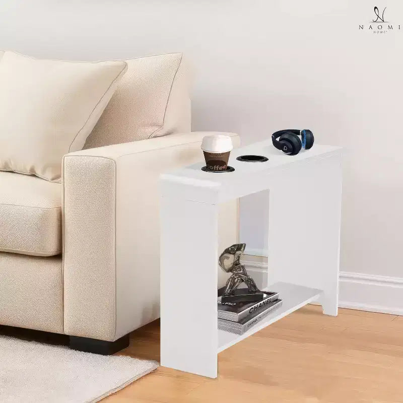 Mesa auxiliar de Home Imports Emporium con puertos USB y tomas de corriente, mesa auxiliar estrecha para dormitorio y sala de estar