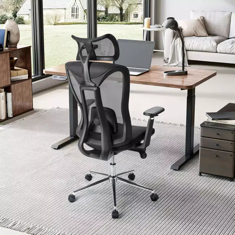 Silla de oficina ergonómica con reposacabezas 3D, apoyabrazos 2D, respaldo de malla, reclinación de 135 grados, silla de escritorio con capacidad de 330 lb y soporte lumbar dinámico