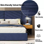 GDFStudio Salome Juego de muebles de dormitorio de terciopelo de 3 piezas con dos mesitas de noche LED