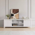 Mueble para TV Garvee 70 con almacenamiento, puerta estriada y tirador dorado, mueble de TV de madera para sala de estar, dormitorio