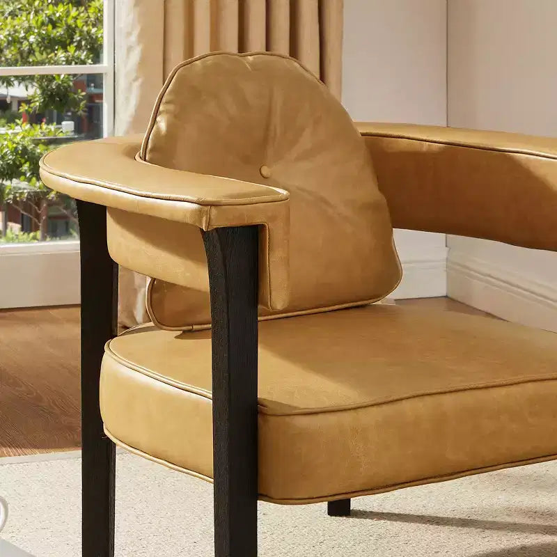 Sillón Art Leon de piel con estructura de madera de fresno