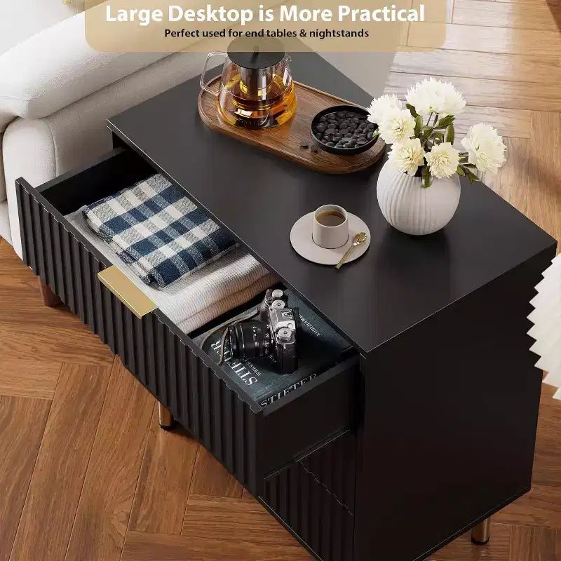Cómoda de 3 cajones Coolmee para dormitorio, mesita de noche moderna estriada con cajones profundos, cómoda con parte superior ancha, organizador de cómoda de madera, mesa auxiliar