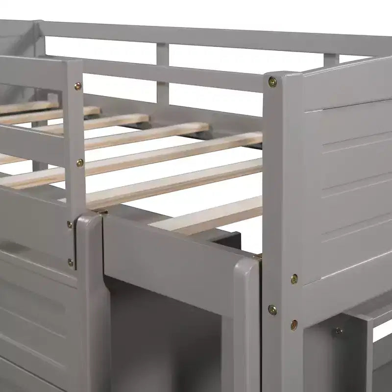 Cama alta doble con tobogán, cama alta de madera tamaño doble, estructura de cama alta baja tamaño doble con armarios y estantes