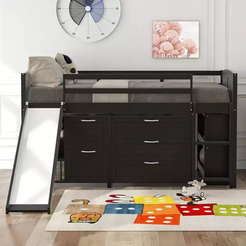 Cama alta doble con tobogán, cama alta de madera tamaño doble, estructura de cama alta baja tamaño doble con armarios y estantes