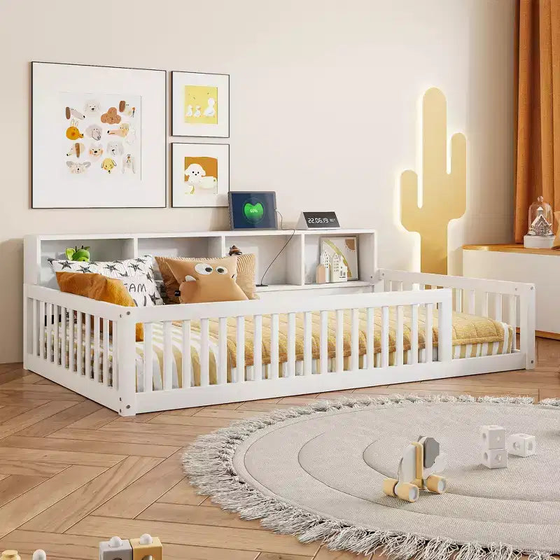 Cama Montessori para niños Bellemave con estantería, cama de suelo individual XL con estación de carga, estructura de cama de suelo con barandillas para niños, blanca