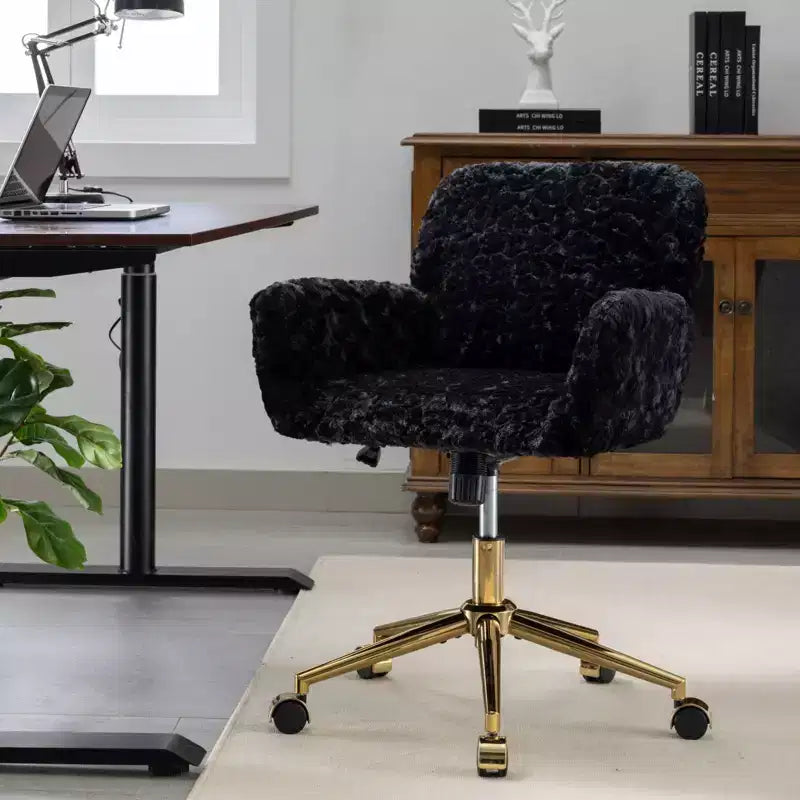 Silla de oficina Okak Velvet, silla de escritorio con base metálica dorada, silla giratoria con altura ajustable para oficina, hogar