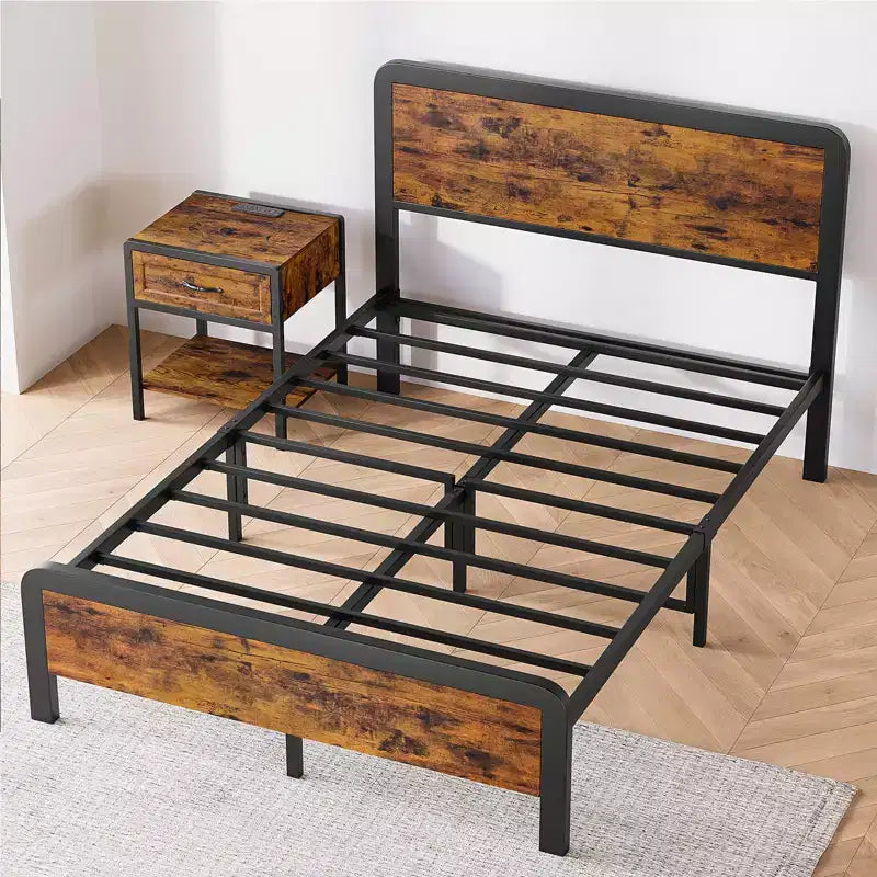 Base de cama tamaño "queen" con cabecero y pie de cama de madera, cama con plataforma de estilo rústico con listones metálicos, montaje sencillo para uso en dormitorio