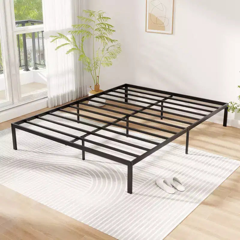 Costway Estructura de cama de metal tamaño Queen, soporte resistente, somier, base de colchón