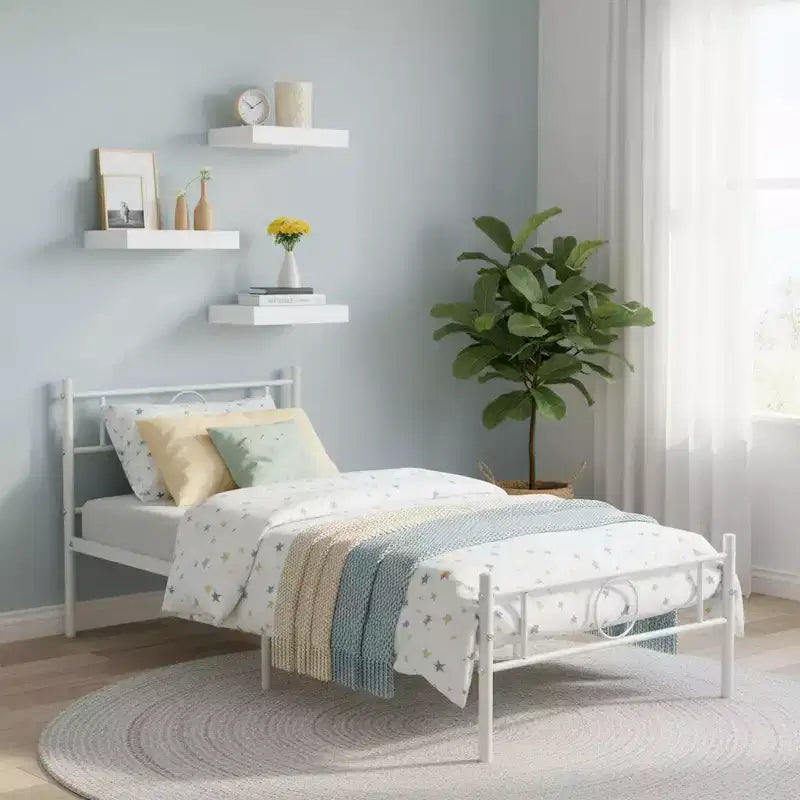 Base de cama doble de metal FurnitureR con cabecero + 3 estantes flotantes de pared, conjunto de cama de plataforma de acero resistente con espacio de almacenamiento, no requiere somier