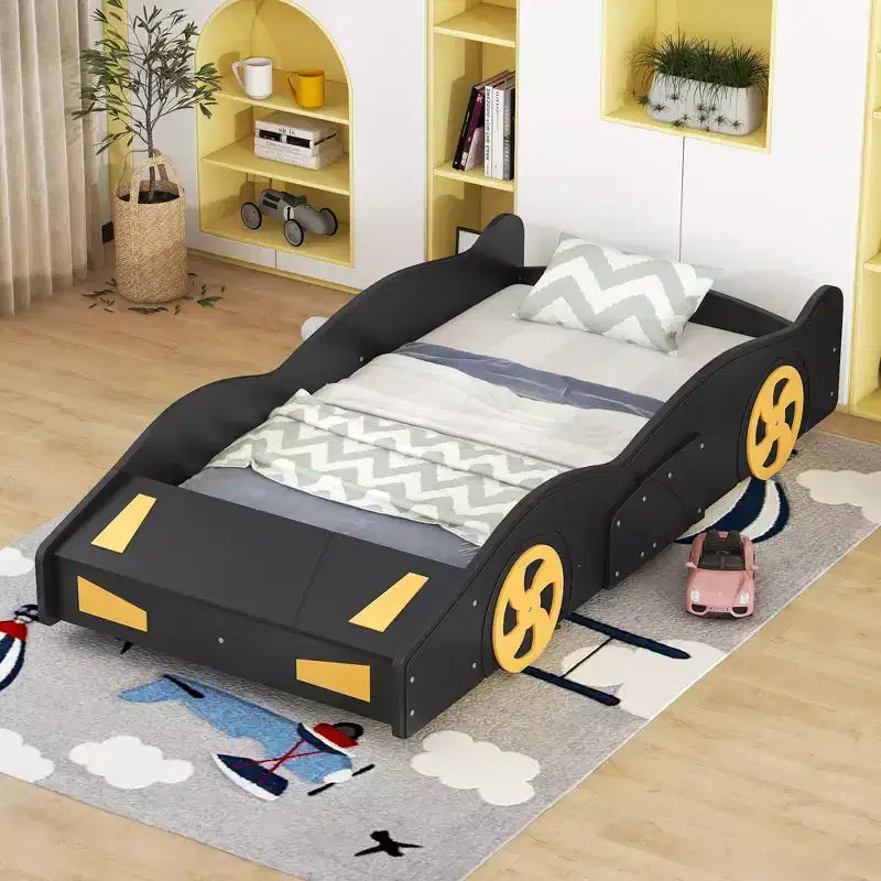 Cama plataforma GDFStudio Dean con forma de coche, ruedas y almacenamiento