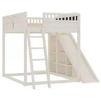Cama alta Bellemave con cabecero tapizado y estantes de almacenamiento, estructura de cama alta de madera maciza con escalera y tobogán para niños