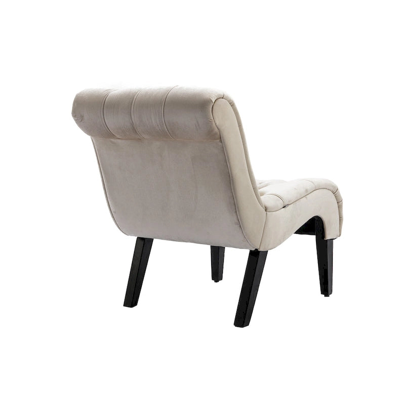 Sillón decorativo de terciopelo beige con capitoné y patas de madera