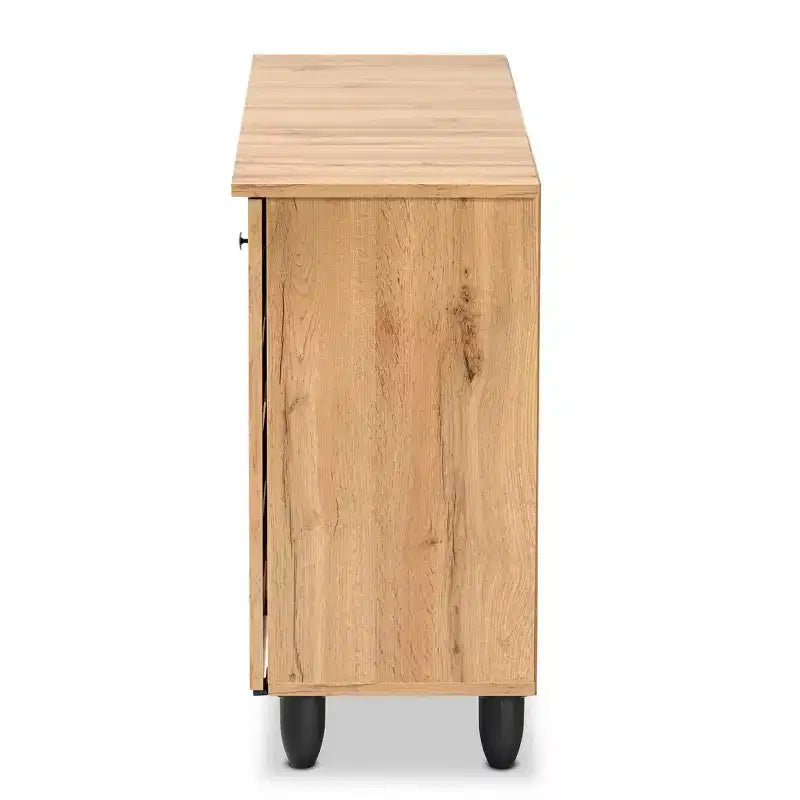 Gisela Wood Armario de 3 Puertas Roble Marrón/Negro - Baxton Studio: Estilo Náutico, 6 Estantes Fijos, Marco de Madera