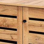 Gisela Wood Armario de 3 Puertas Roble Marrón/Negro - Baxton Studio: Estilo Náutico, 6 Estantes Fijos, Marco de Madera