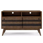Mueble de TV Wright para televisores de hasta 60 pulgadas, rústico, marrón envejecido natural - WyndenHall: Madera de acacia, gestión de cables, estantes ajustables