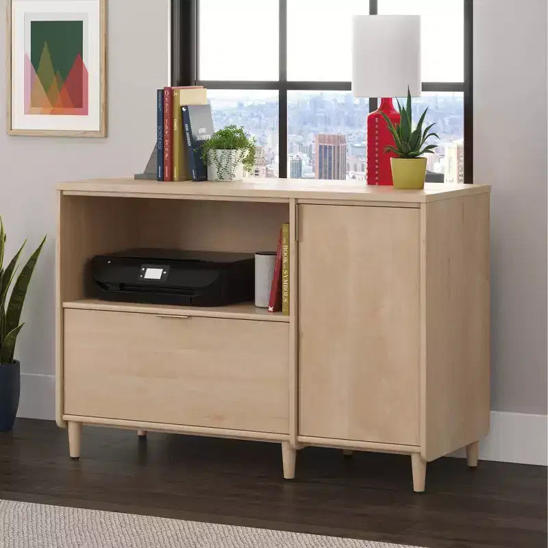 Aparador de oficina Clifford Place, arce natural - Sauder: Mueble para dispositivos multimedia con estante ajustable y almacenamiento de archivos