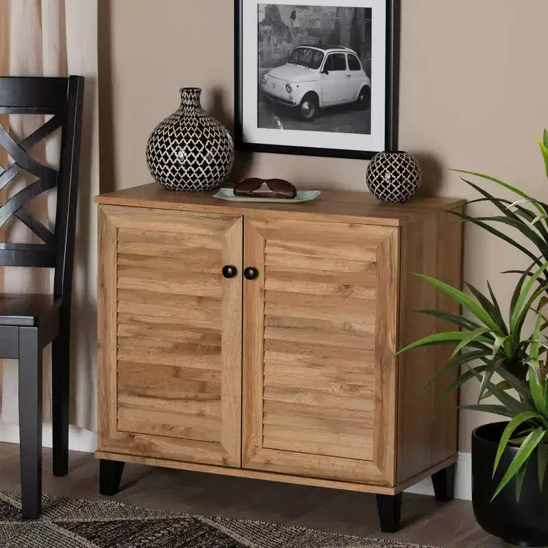 Coolidge Wood Mueble Archivador de 2 Puertas de Roble Marrón - Baxton Studio: Estilo Náutico, 4 Estantes Fijos, Marco de Madera