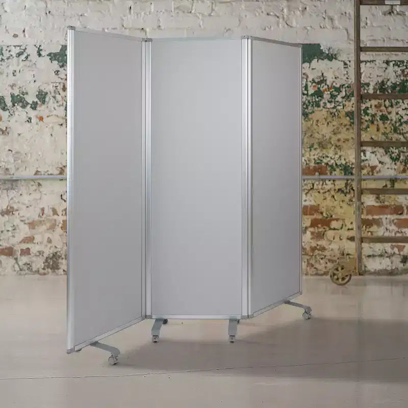 Pizarra magnética móvil de doble cara Flash Furniture/Separador de tela con ruedas bloqueables, 72 de alto x 24 de ancho (3 secciones incluidas)