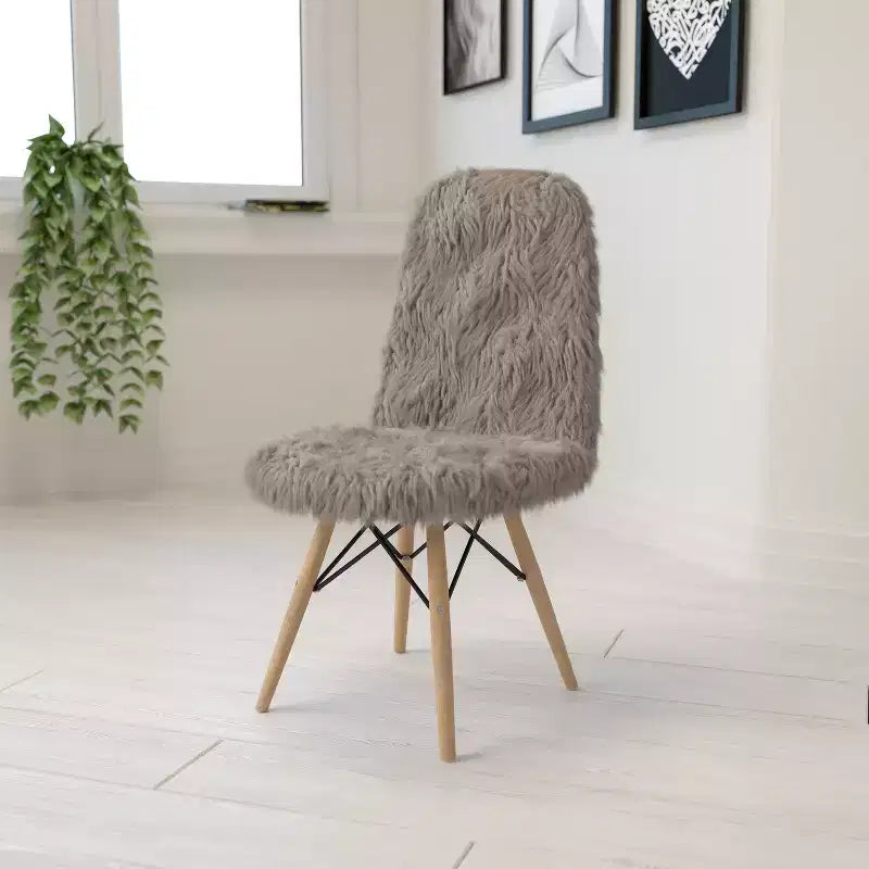 Sillón decorativo de pelo largo Shaggy de Emma y Oliver