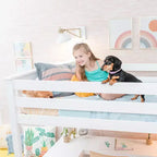 Cama alta doble Max & Lily, cama alta de madera maciza con escritorio y estantes de almacenamiento para niños