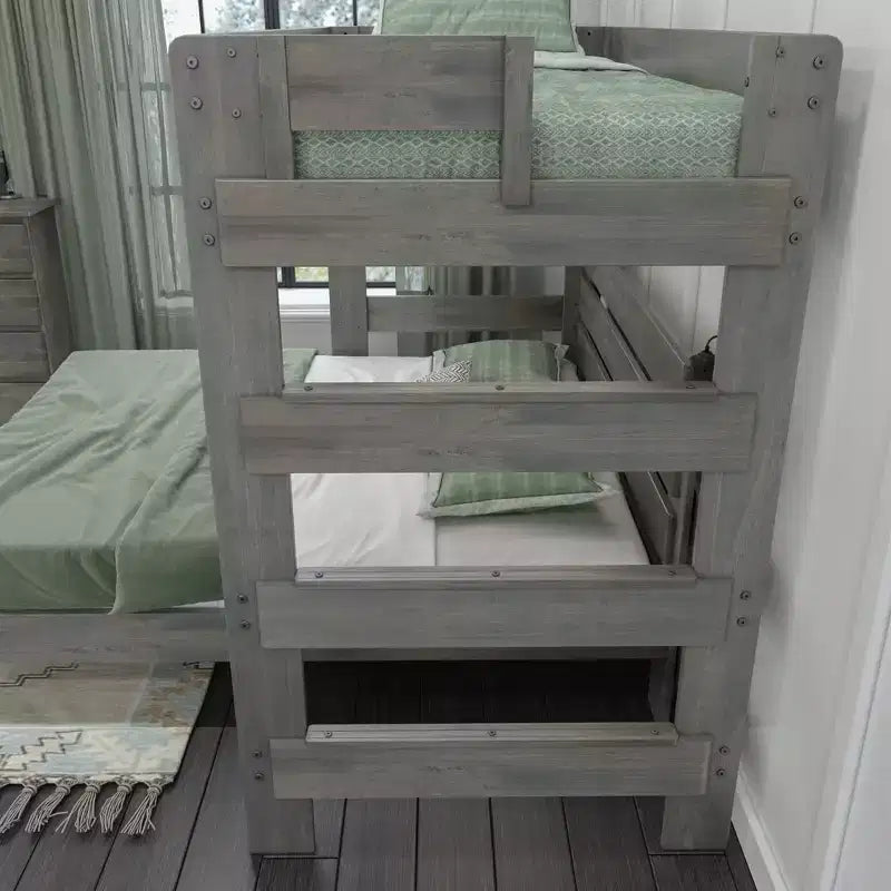Litera moderna de madera maciza estilo casa de campo Max & Lily, estructura en L, individual sobre matrimonial, para niños