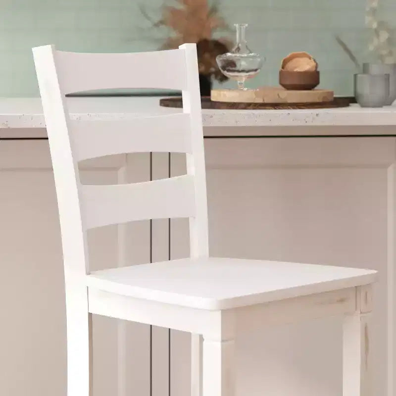 Flash Furniture Liesel - Juego de 2 taburetes de bar comerciales de madera maciza, estilo clásico, con respaldo de escalera, altura de bar