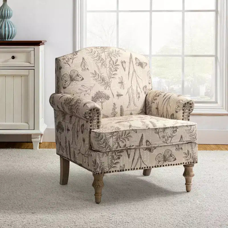 Yahweh Sillón tapizado de madera de transición con diseño de patrón floral, brazos con panel y respaldo de camello | ART OF LIVING DESIGNS