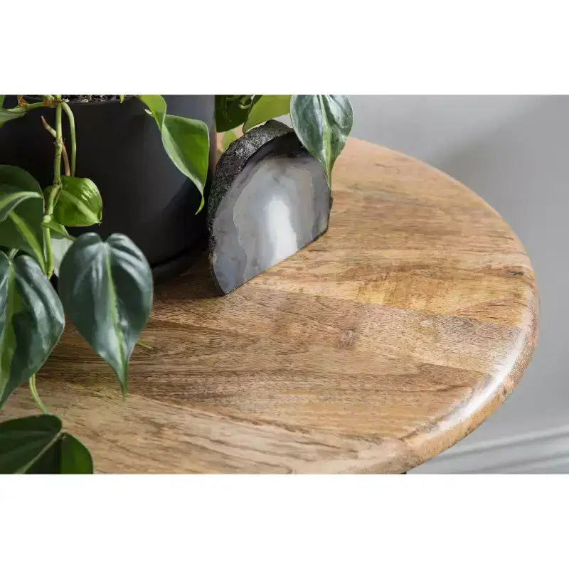 Mesa auxiliar redonda de madera Kate y Laurel Pallson, 18x18x22, Natural