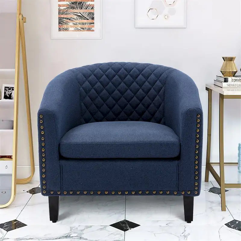Sillón decorativo Barrel con tachuelas y patas de madera maciza