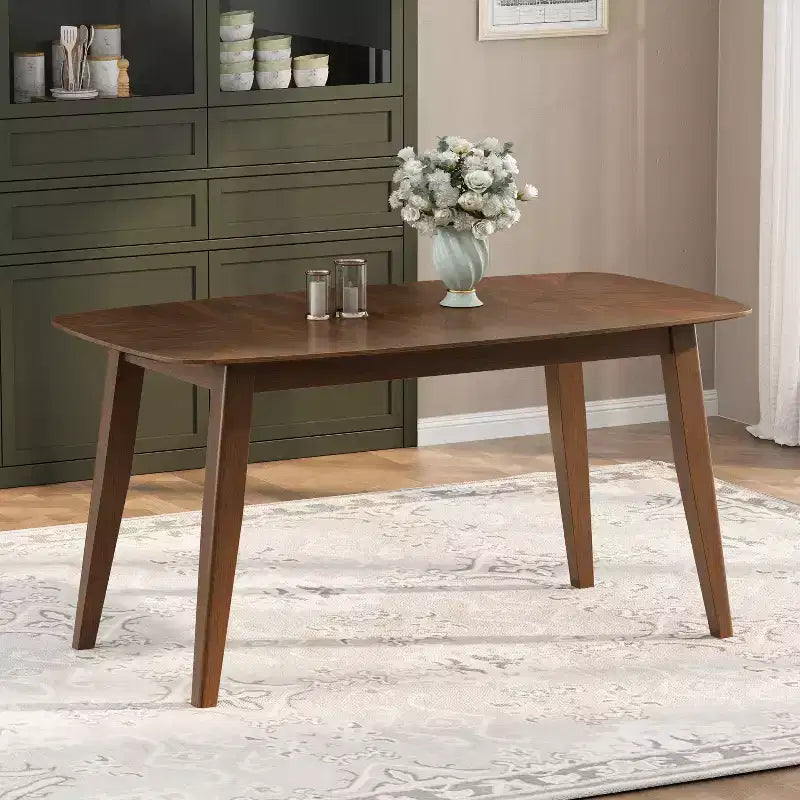 Mesa de Comedor de Madera de Caucho Darien de Mediados de Siglo de Christopher Knight Home, Nogal